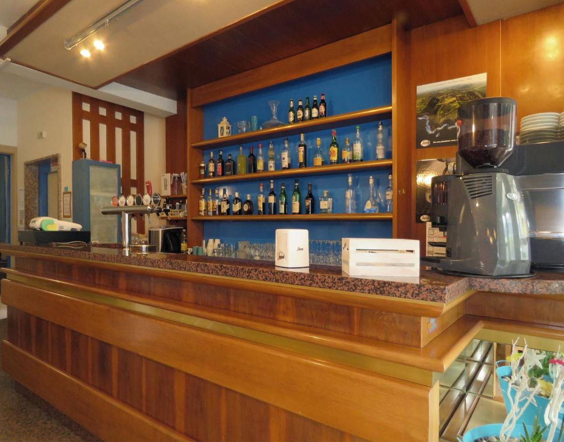 Hotel Saturno Jesolo Extérieur photo