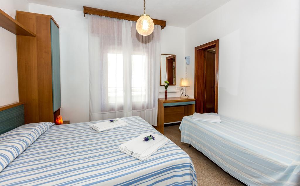 Hotel Saturno Jesolo Extérieur photo