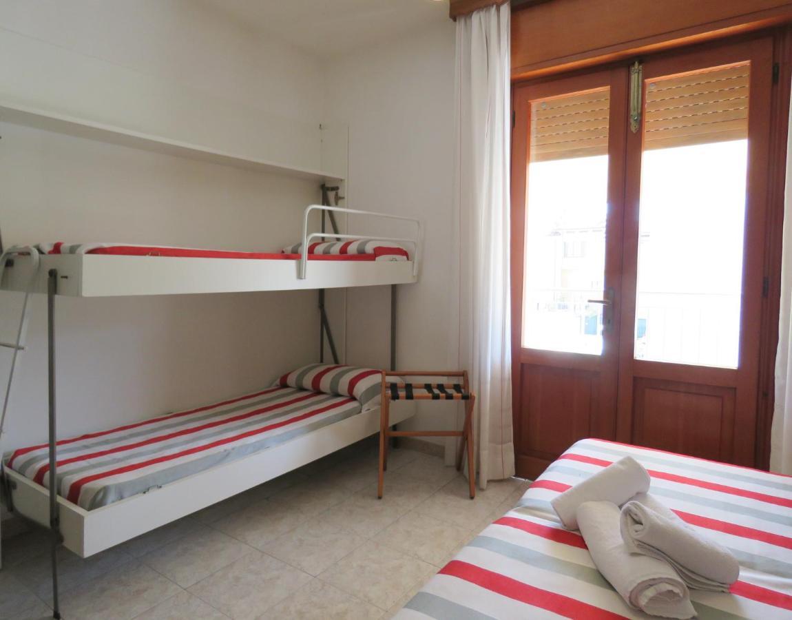 Hotel Saturno Jesolo Extérieur photo