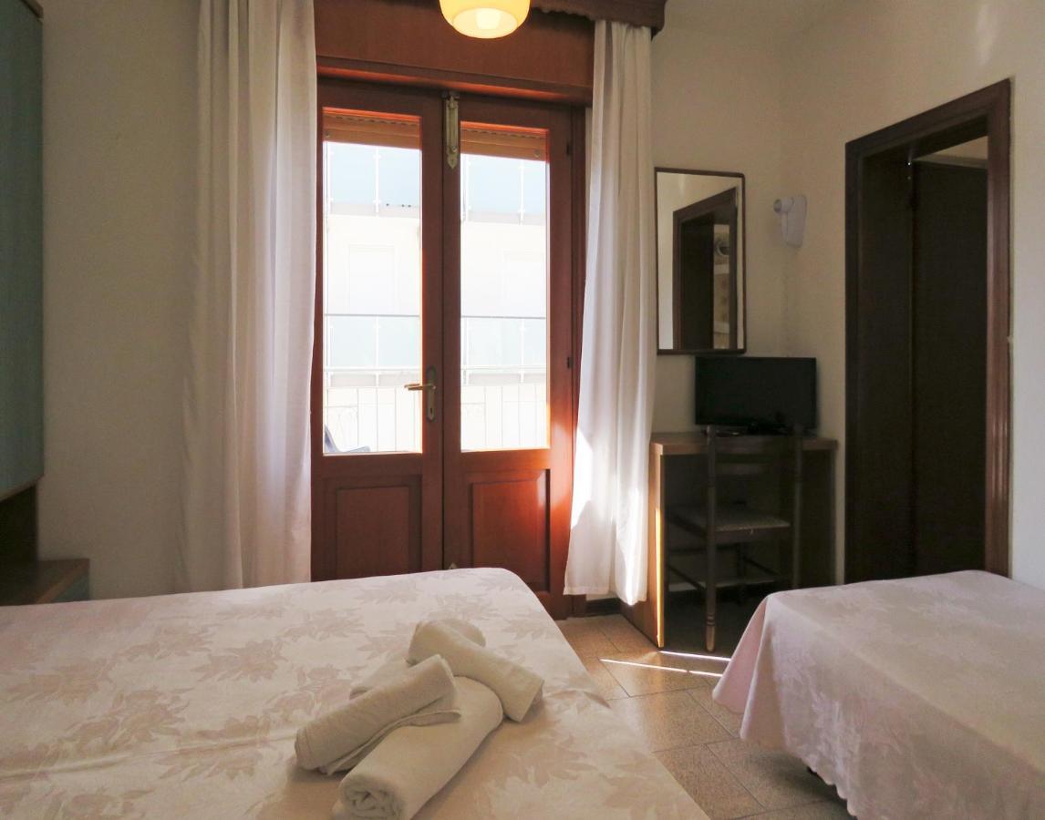 Hotel Saturno Jesolo Extérieur photo