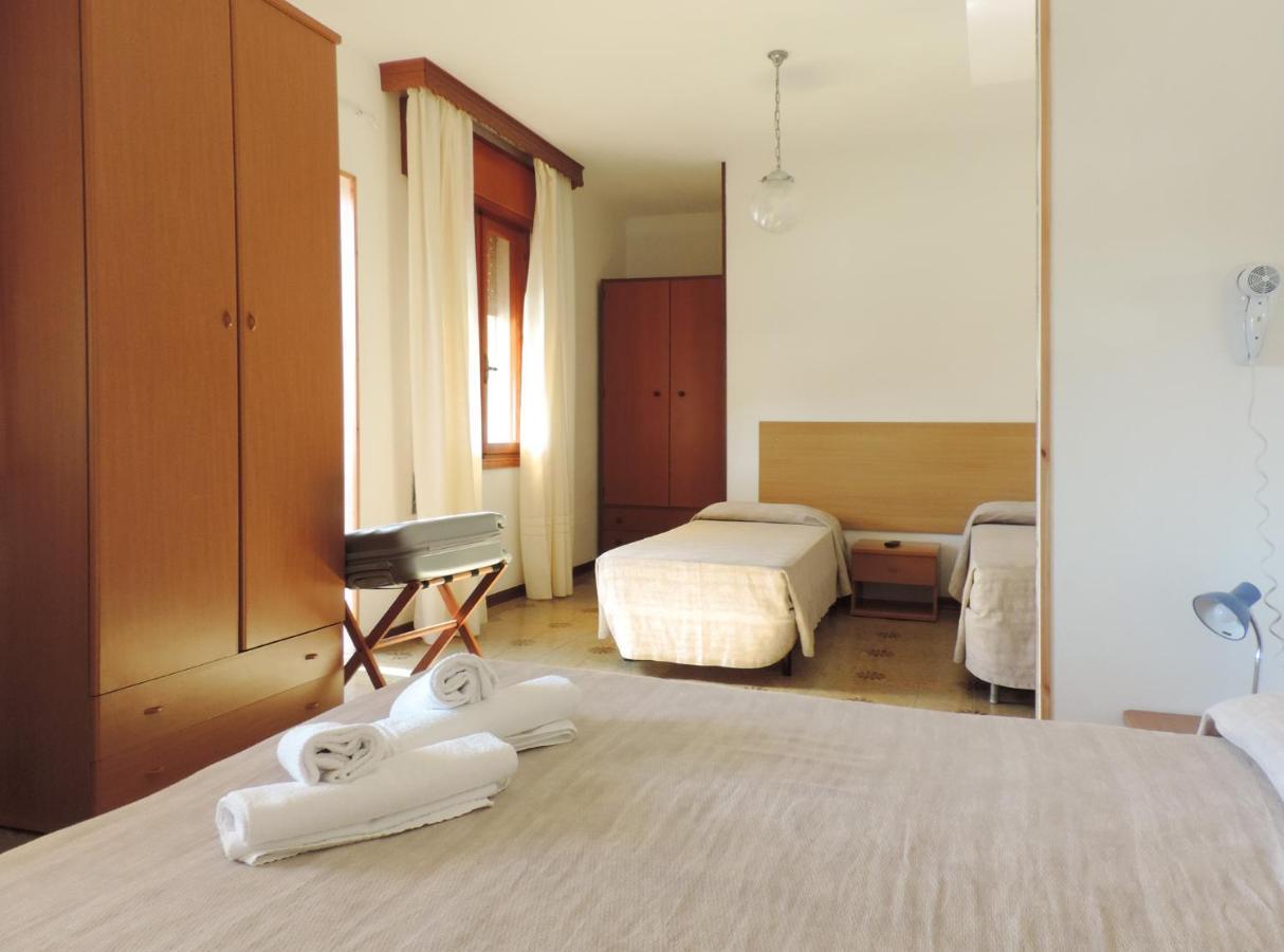 Hotel Saturno Jesolo Extérieur photo