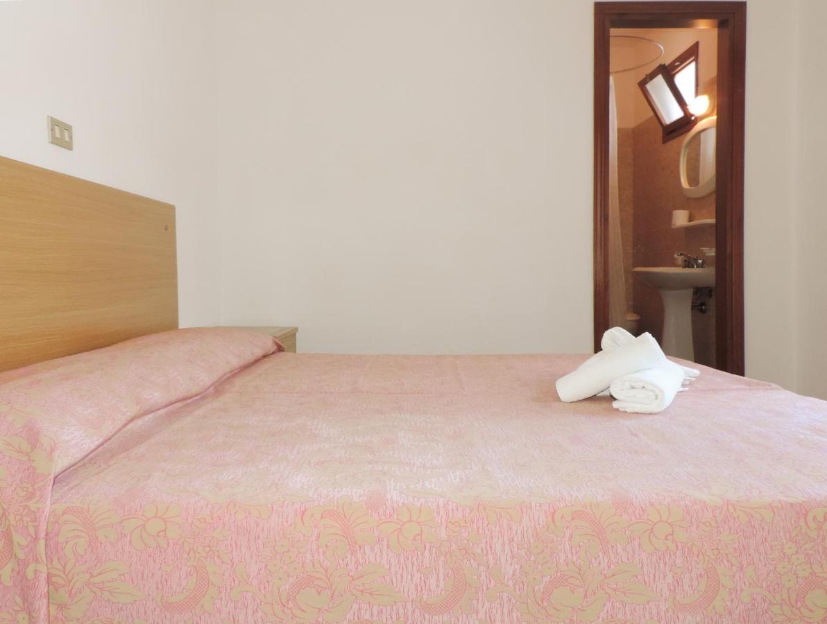 Hotel Saturno Jesolo Extérieur photo